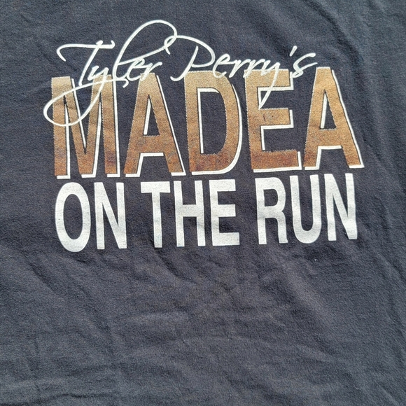 Tyler Perry's Madea On The Run T Shirt 3XL - Picture 3 of 5